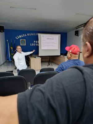 VEREADORES PARTICIPAM DA APRESENTAÇÃO LDO 2025